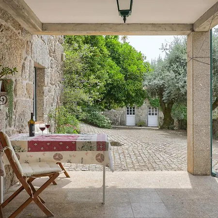 Cosy At Portuguese Quinta Apartman